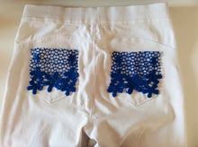 Load image into Gallery viewer, Pair of Blue Flower Embroidered Patches to Iron On, Embroidery Patch to Mend and Customize